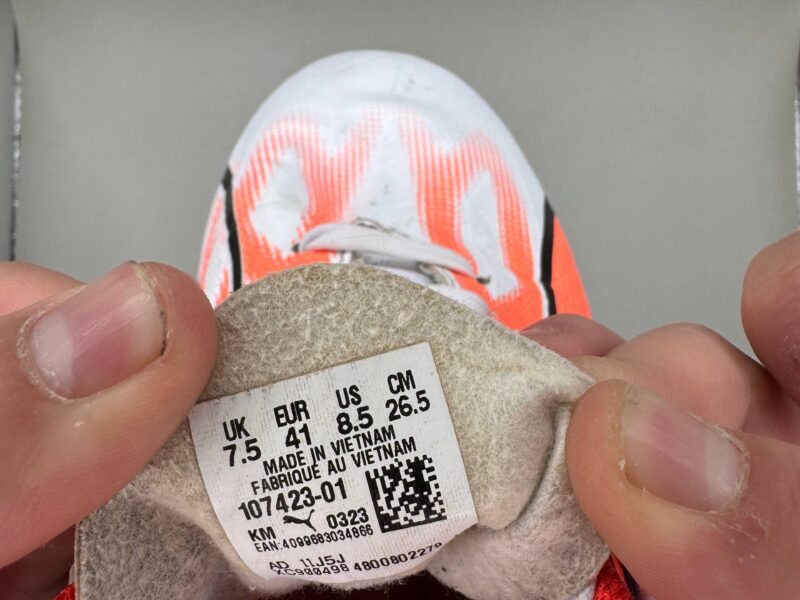 Puma Buty do piłki nożnej Ultra Play Fg/Ag 107423 01