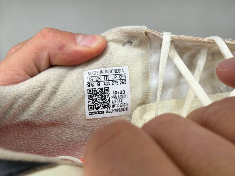 Buty piłkarskie adidas Copa Pure 2 Elite FG IF5447 rozm 43 1/3